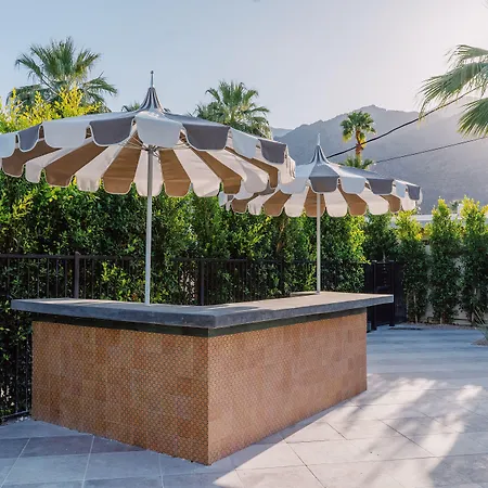 Azure Sky Hotel - Adults Only - A Town & Desert Boutique Hotel-2