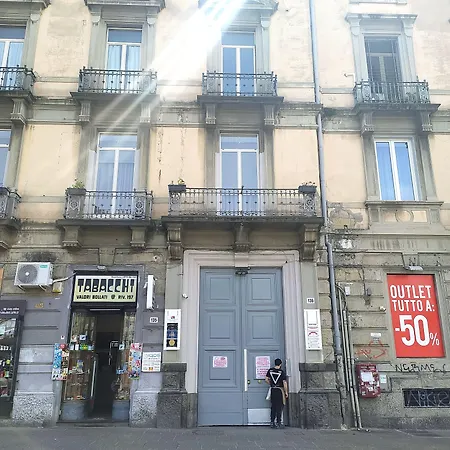 Royal Rooms Station Napoli-2