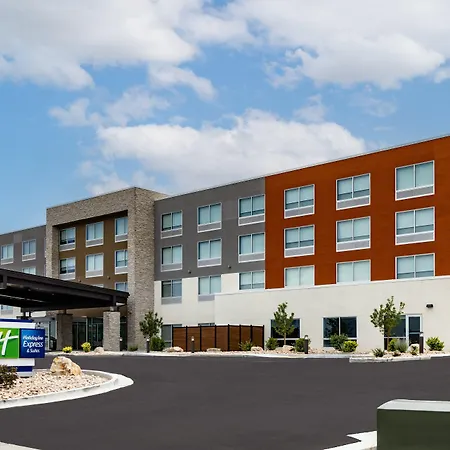 Holiday Inn Express & Suites - Nephi By Ihg-2