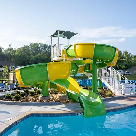 The Lodge At Camp Margaritaville-3