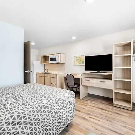 Woodspring Suites Bluffdale Salt Lake City-3