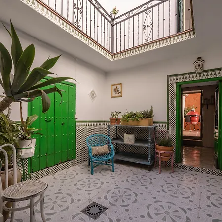 Encanto Guesthouse-2