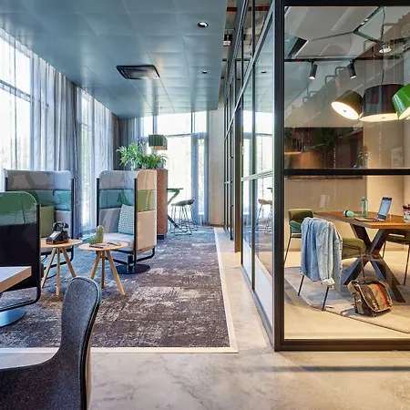 Moxy Cologne Muelheim-2