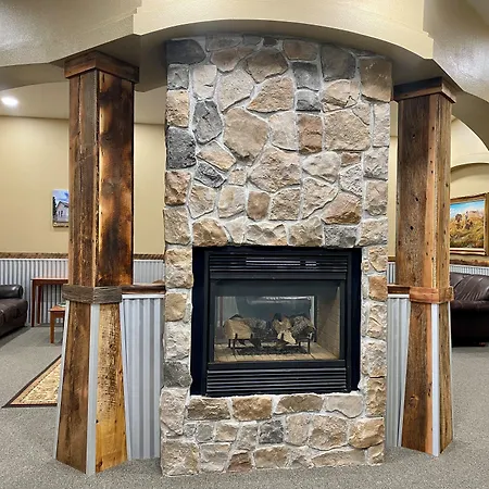 Red Rock Lodge-3
