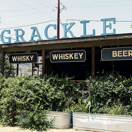 Sentral East Austin At 1614 E Sixth-2
