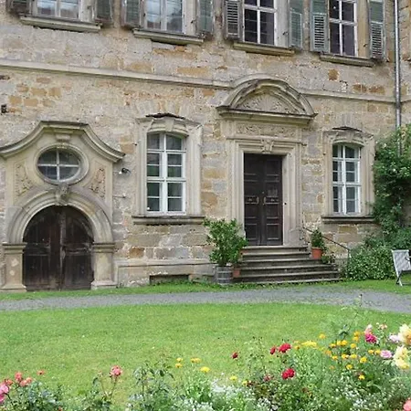 Ferienzimmer im Schloss Burgpreppach-3