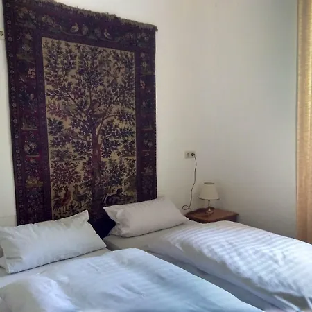 Ferienzimmer im Schloss Burgpreppach-2