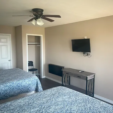 The 409 Bolivar Beach Hotel-2