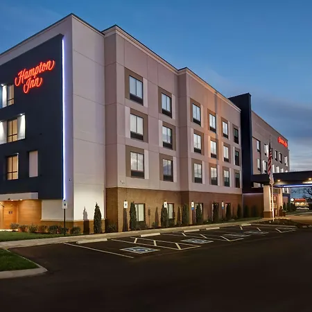Hampton Inn Pleasant View-2
