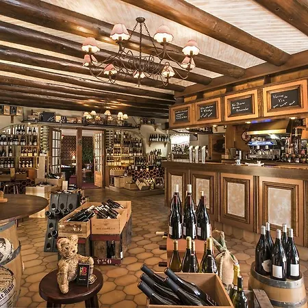 Hotel Le Rocher Blanc-3