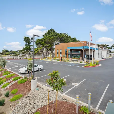 Hampton Inn Morro Bay-3