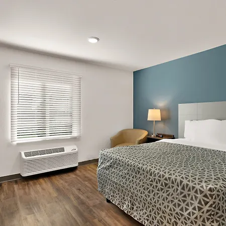Woodspring Suites Fort Collins-3