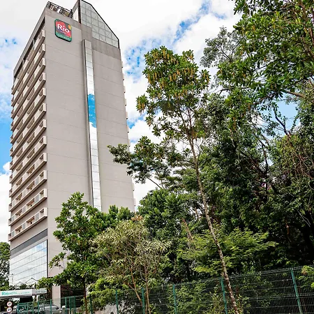 Rio Hotel By Bourbon Maringa-3