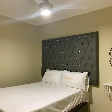 Glamour Hotel-3