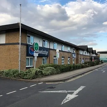 Travelodge Bicester Cherwell Valley M40-2