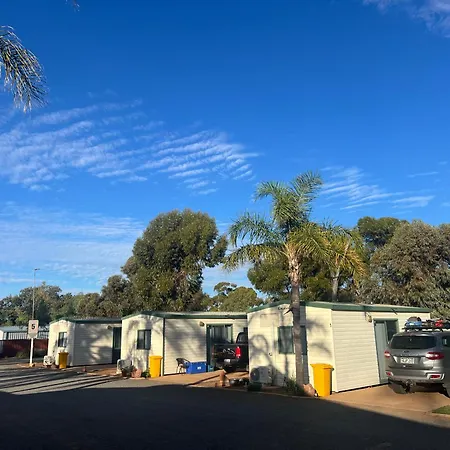 Coolgardie Caravan Park-3