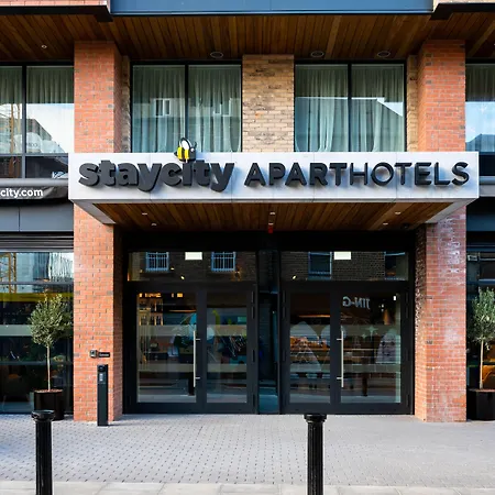 Staycity Aparthotels Dublin City Centre-3