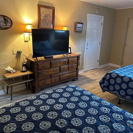 Sportsman'S Lodge-3