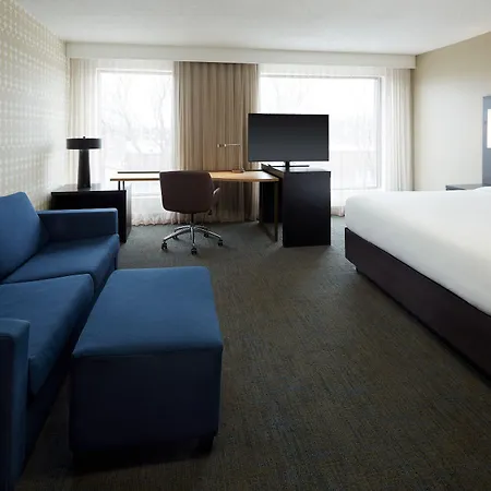 Residence Inn Montreal Midtown-3
