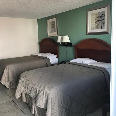 Lakeside Inn-3