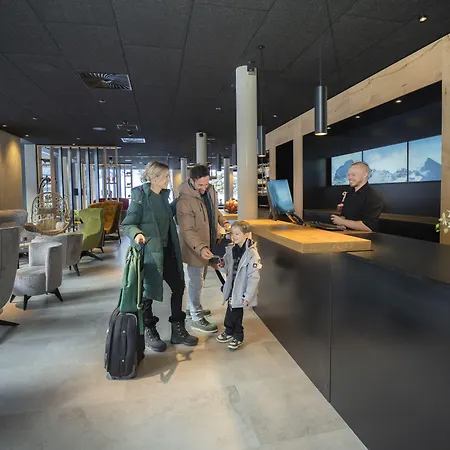 All-Suite Resort Paznaun Silvretta Premium Card Ende Juni bis Anfang Oktober inkludiert-3