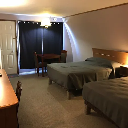 The Little Chalet Motel-2