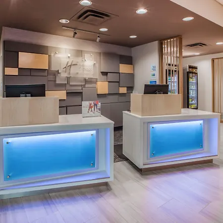 Holiday Inn Express & Suites Onalaska - La Crosse Area By Ihg-3