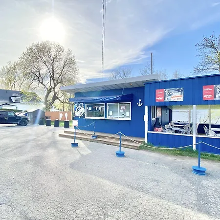 La Plage Motel-3