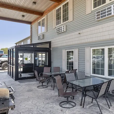The Riverstone Inn-3