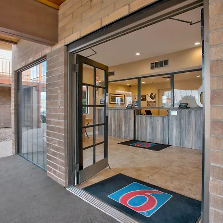 Studio 6 Suites Willcox Az-3