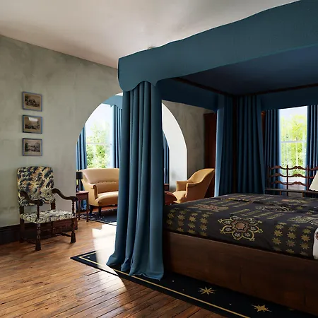 Shenandoah Mansions, An Ash Hotel-2