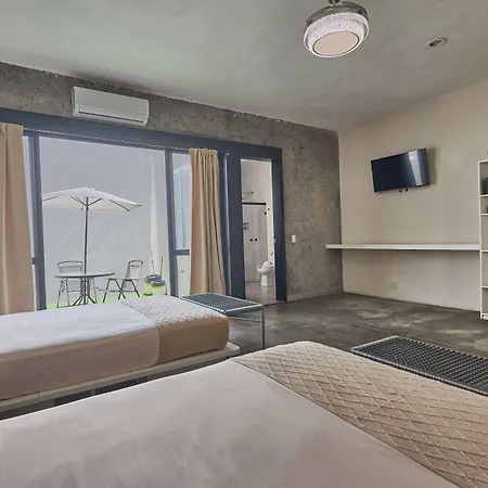 Aura Hotel B&B-2