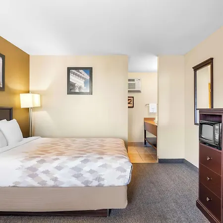 Americas Best Value Inn Yakima-2
