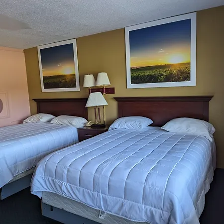 Traveler'S Inn-2