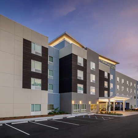 Towneplace Suites By Marriott Brunswick-2