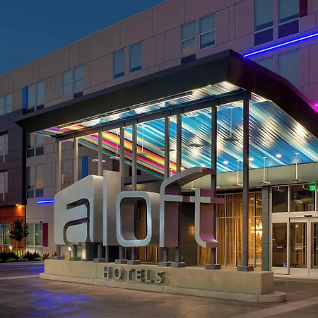 Aloft By Marriott Waukee-2