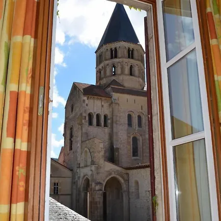 Hotel de Bourgogne-3
