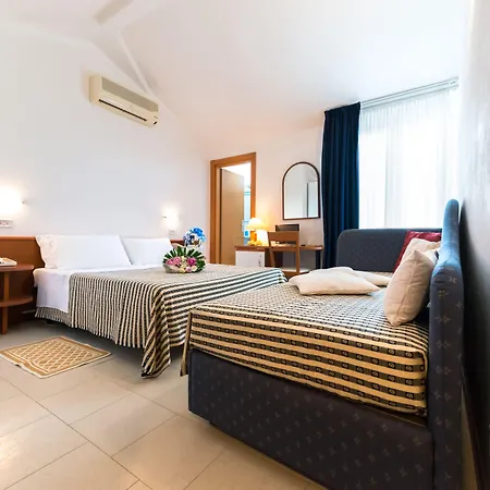 Hotel Lem-Casadei-2