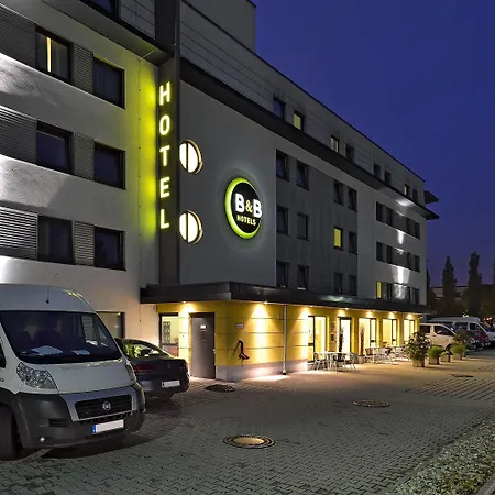 B&B Hotel München Messe-3