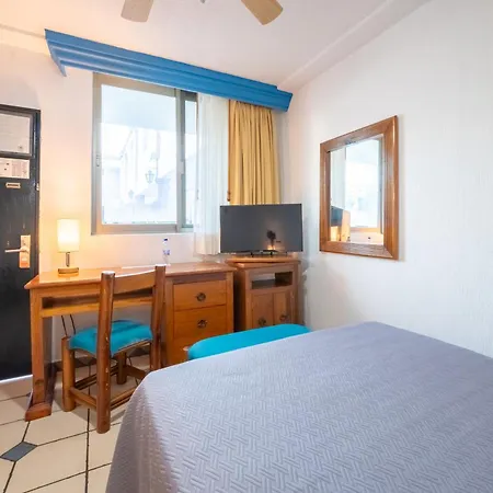 Hotel Autlan-2
