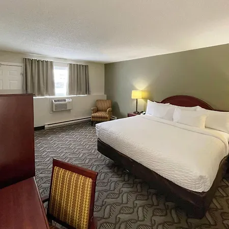 Rodeway Inn-3