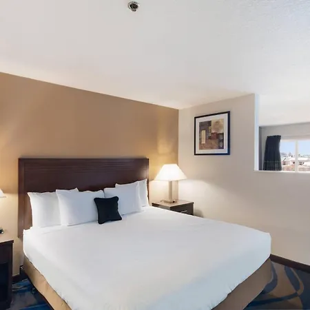 Quality Inn & Suites Kennewick Tri-Cities-2