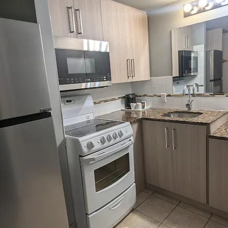 Ramada By Wyndham Medicine Hat-2