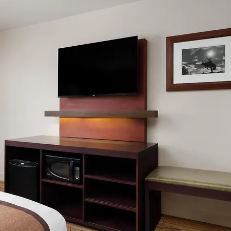 Best Western Discovery Inn-3