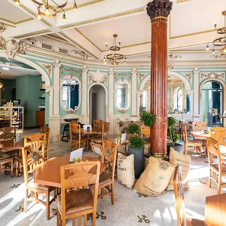 Pestana Porto - A Brasileira, City Center & Heritage Building-3