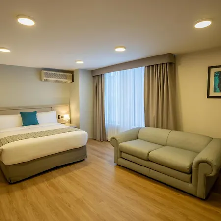 La Quinta By Wyndham Quito-2