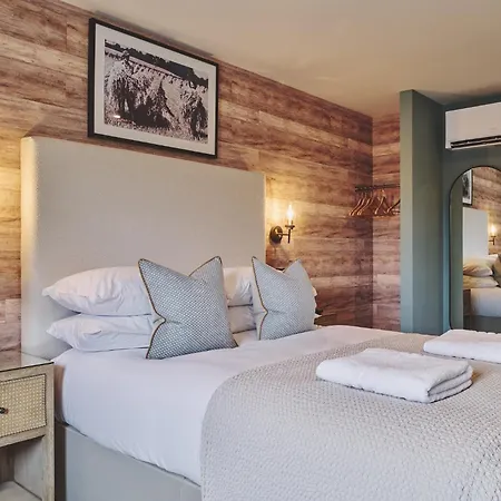The Barn Hotel-3