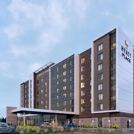 Hyatt Place Toronto Airport-3