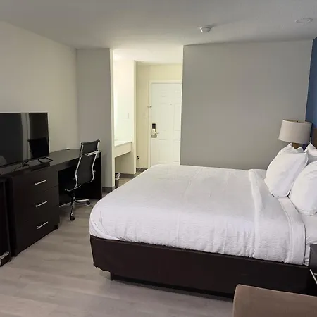 Hallmark Inn & Suites Newly Renovated Rooms San Antonio Northeast-3