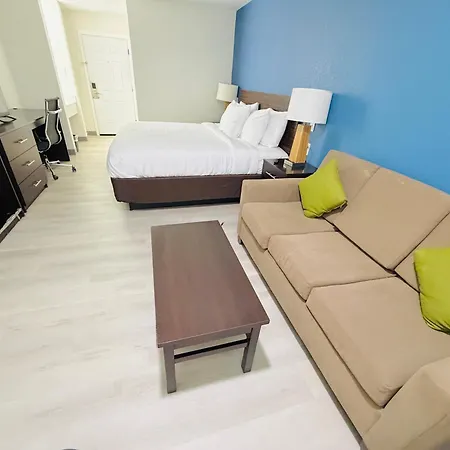 Hallmark Inn & Suites Newly Renovated Rooms San Antonio Northeast-2